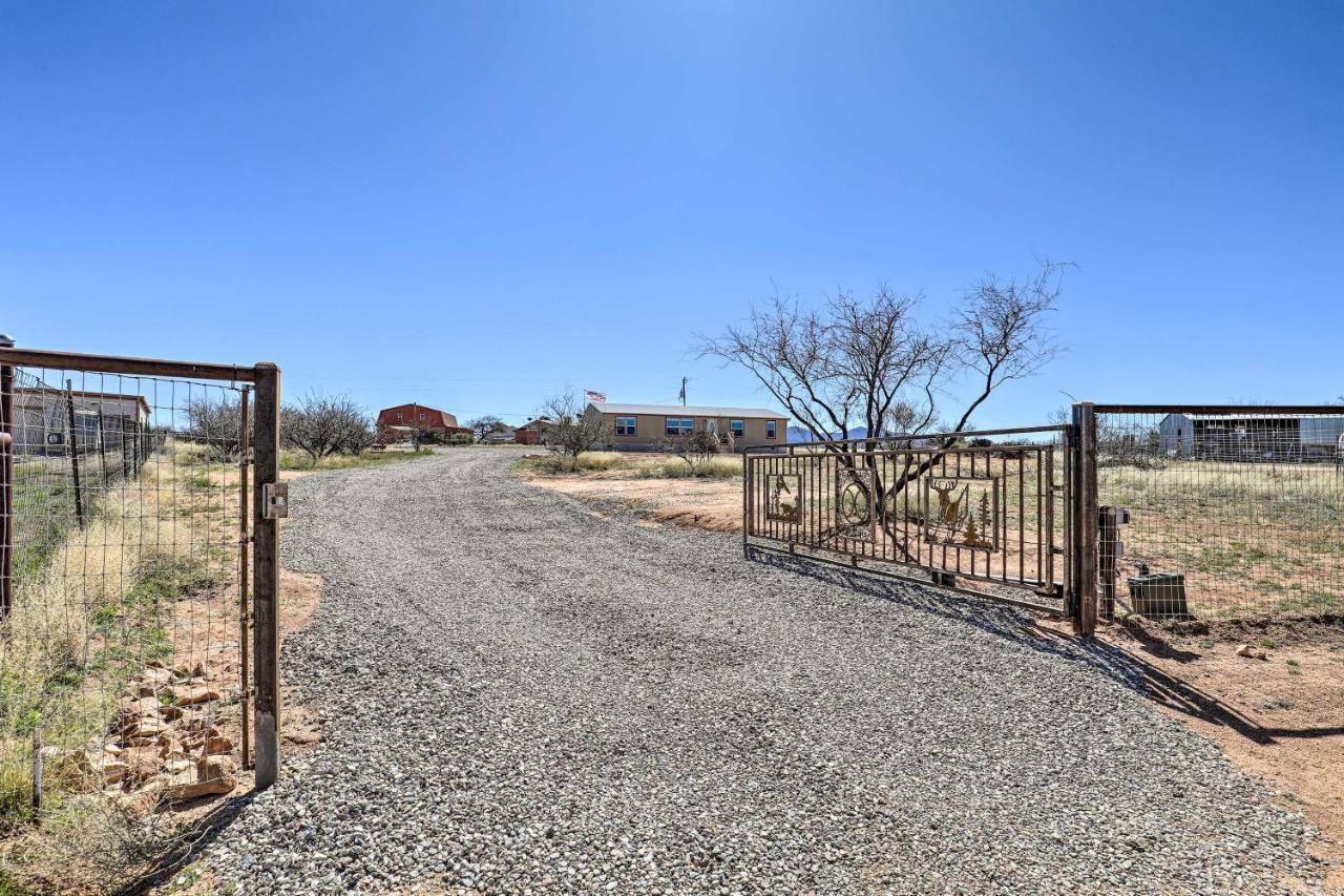 Desert Escape Off I-10 With Over 1 Enclosed Acre! Mescal المظهر الخارجي الصورة